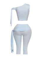 PLUS SIZE One shoulder tied capri leggings set