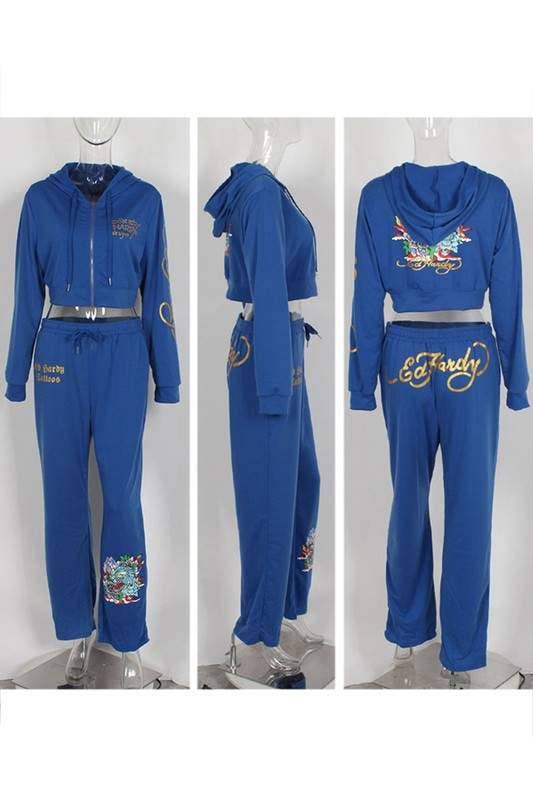 Graphic Tracksuit Set for Women sporty fashion look