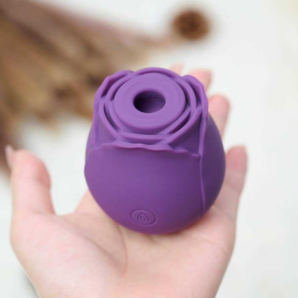 Elegant rose‑inspired Rose Toy Purple décor piece