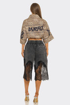 Leo Print Rhinestone Graphic Cropped Shirt Jacket