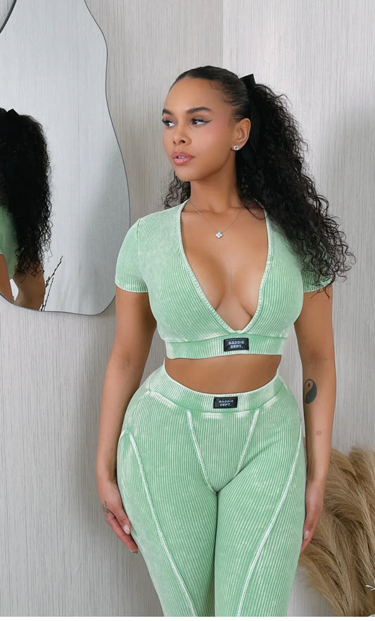 Minty 2 piece set