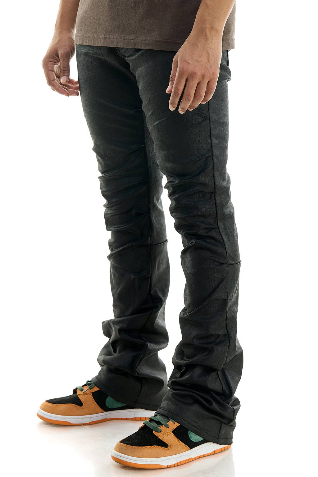 WAXED PLEAT FLARE PANTS