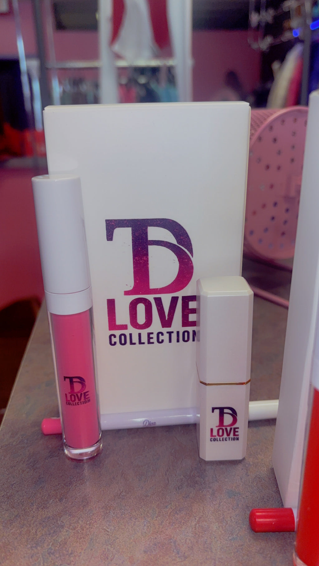 Matte lipstick shades from Devine XO TeLove Lip Kit
