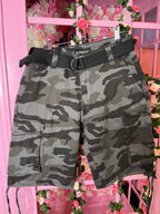Front view Camo Men Shorts tactical cargo camouflage design