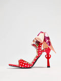 Love the dots heel