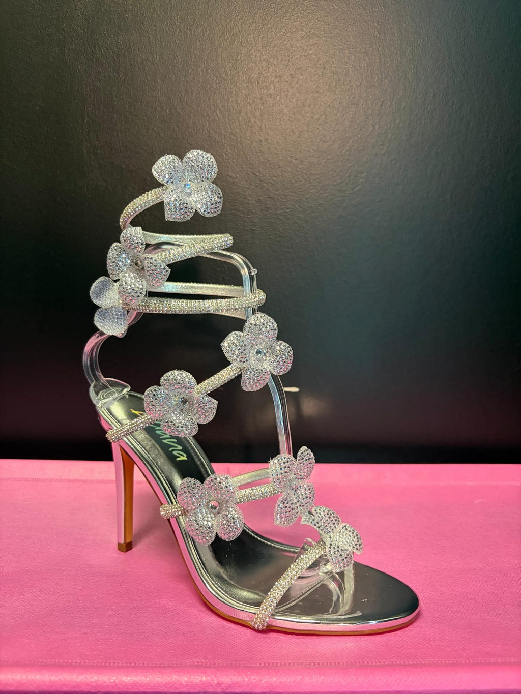 Women wearing Mariana Shoes formal event outfit heels